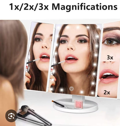 Espejo de Maquillaje 360° con 22 luces